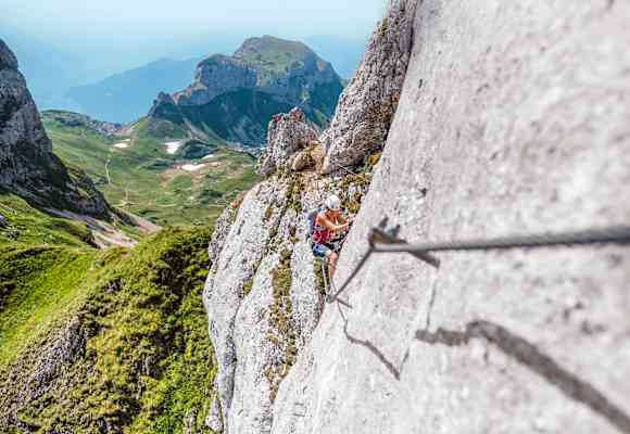 Nichts für schwache Nerven: Der 5-Gipfel-Klettersteig im Rofan
